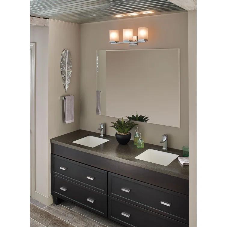 90 Degree Single Hole Bathroom Faucet with Drain Assembly