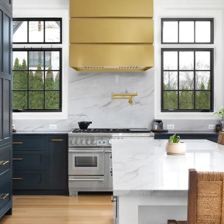 Akicon 600 CFM Wall Mount Range Hood Stainless Steel 3 Stacks Modern Box AK-HS36L-MG