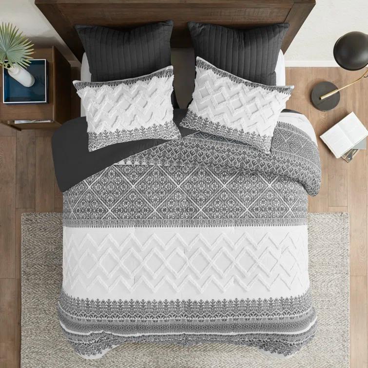 Mila 3 Piece Cotton Comforter Set with Chenille Tufting