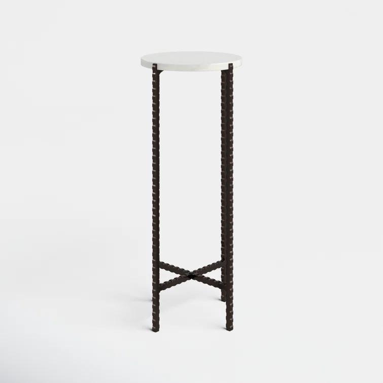 Lia Plant Stand
