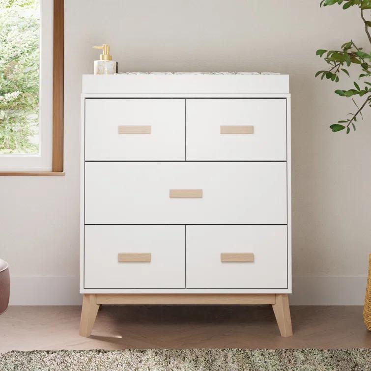 Scoot 3 Drawer Changing Table