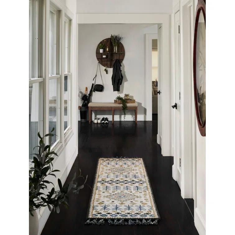 Momeni Tahoe Hand Tufted Wool Transitional Ivory Area Rug 2' X 3'