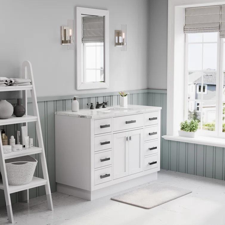 Carlson Widespread Bathroom Faucet with Drain Assembly