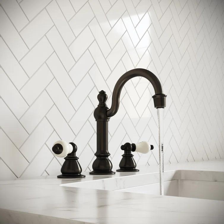 Vintage Widespread 2-handle Bathroom Faucet with Drain Assembly