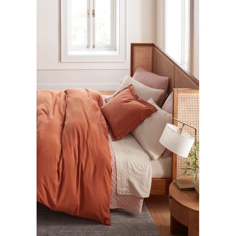 Kono Nightstand
