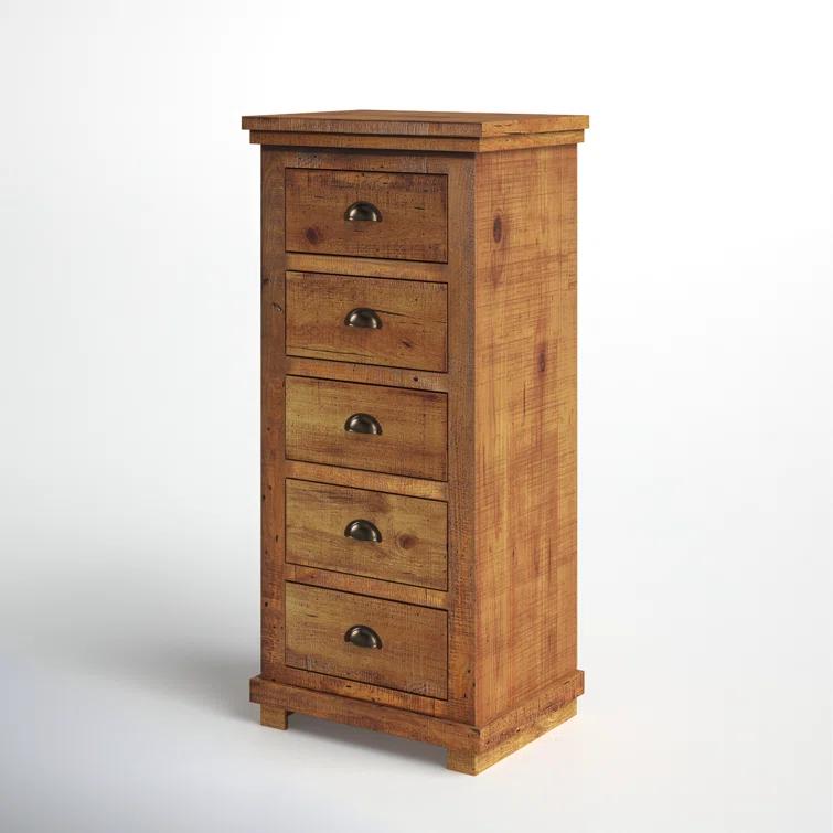 Wolferstorn 5 - Drawer Dresser