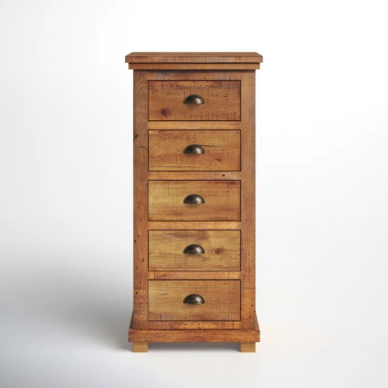 Wolferstorn 5 - Drawer Dresser