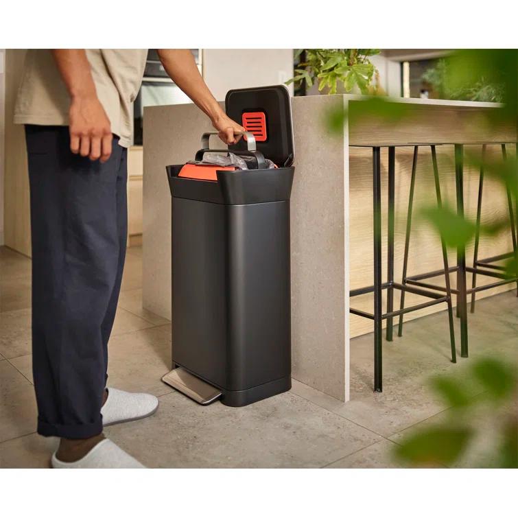 Joseph Joseph Titan 30L Indoor Step Trash Can - Carbon Black