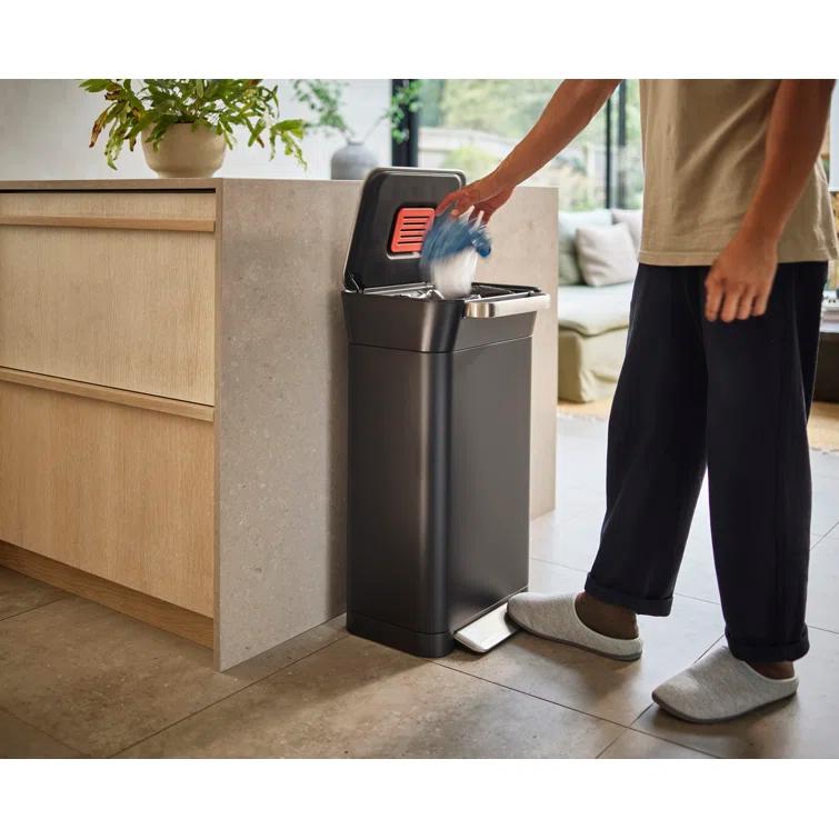Joseph Joseph Titan 30L Indoor Step Trash Can - Carbon Black