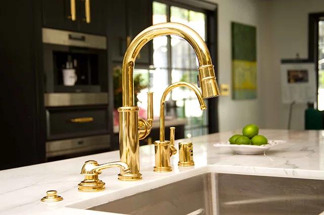 Taft Single Handle Pull Down Kitchen Faucet