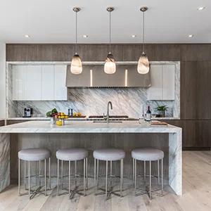East Linear Pull Down Single Handle Kitchen Faucet