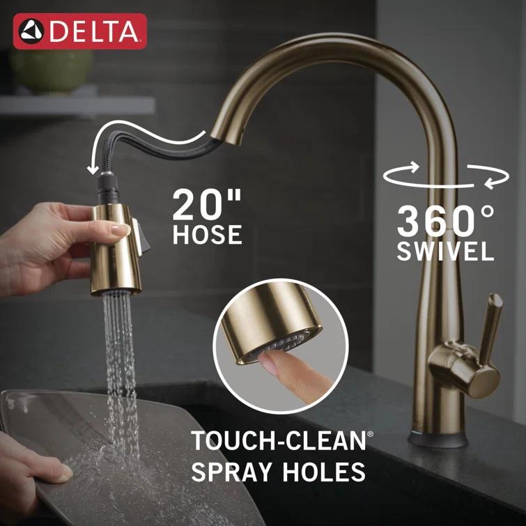 Essa Pull Down Single Handle Kitchen Faucet with MagnaTite Docking and Touch2O Technology
