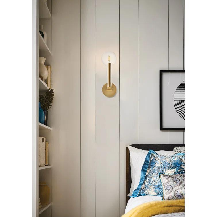 Hennig Sconce - Brass
