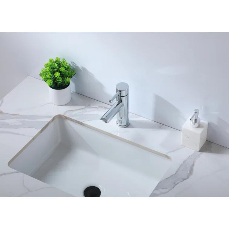 Mia Single-Hole Single-handle Bathroom Faucet