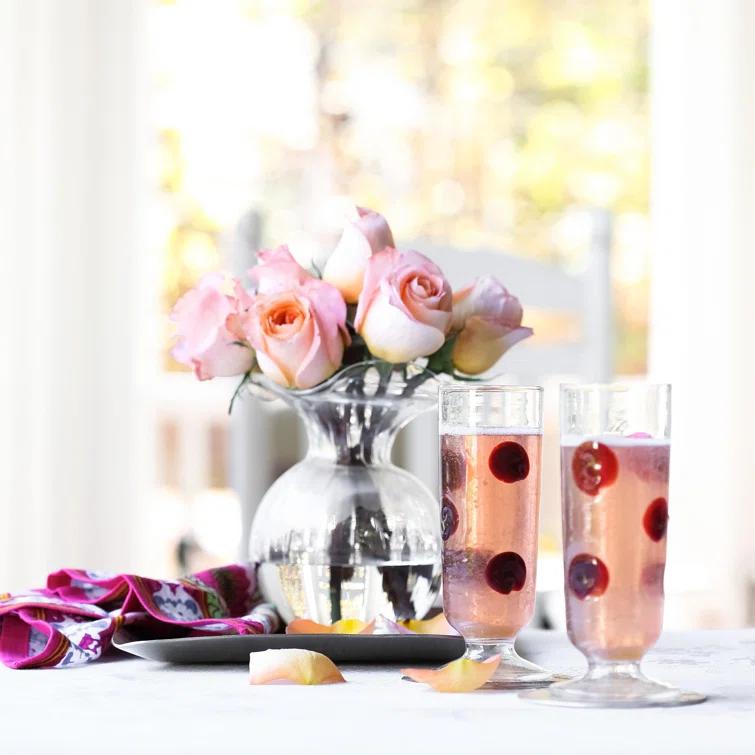 VIETRI Hibiscus Handmade Glass Table Vase