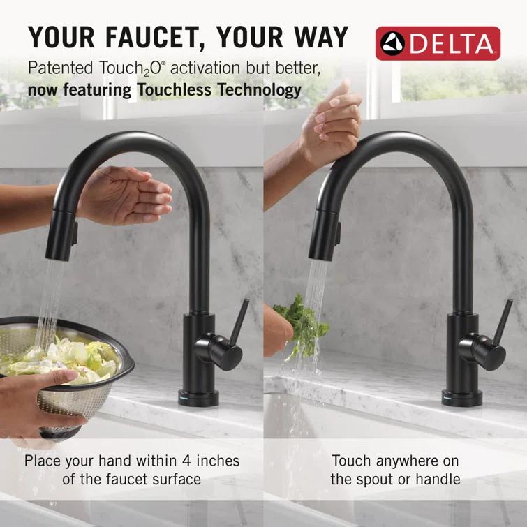 Trinsic Touch2O Kitchen Sink Faucet with Touchless Technology