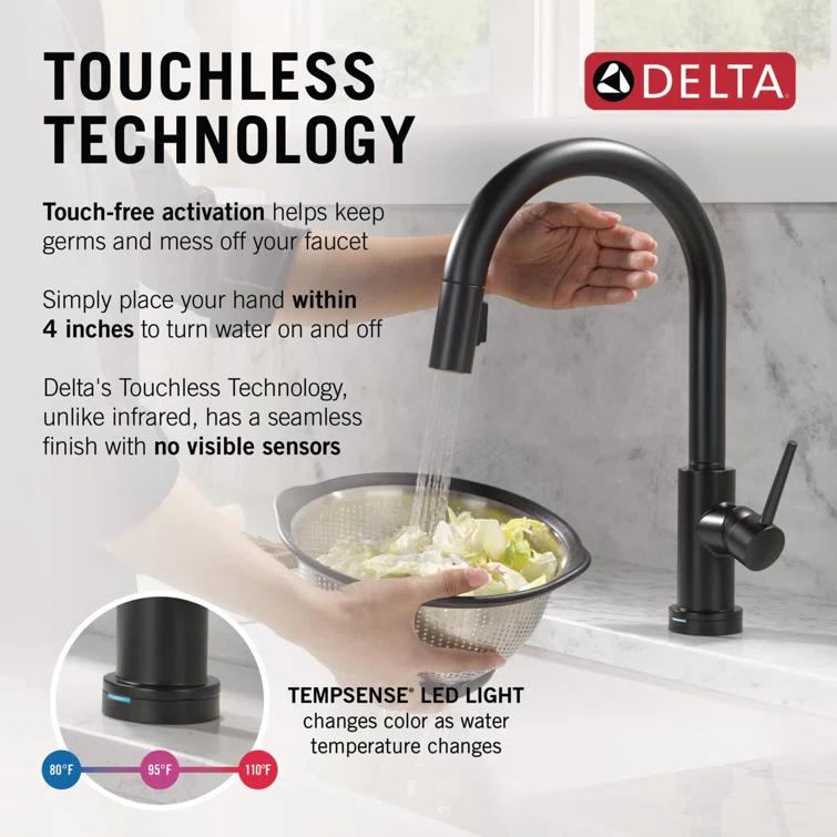 Trinsic Touch2O Kitchen Sink Faucet with Touchless Technology
