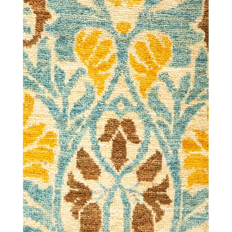 Ivory Floral Motif Hand-Knotted Wool Area Rug 8' x 10'
