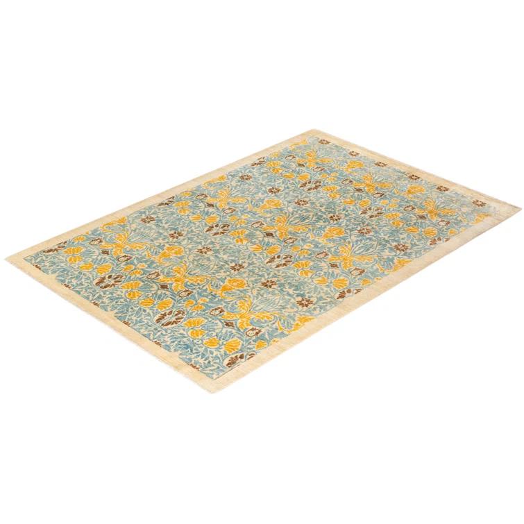 Ivory Floral Motif Hand-Knotted Wool Area Rug 8' x 10'
