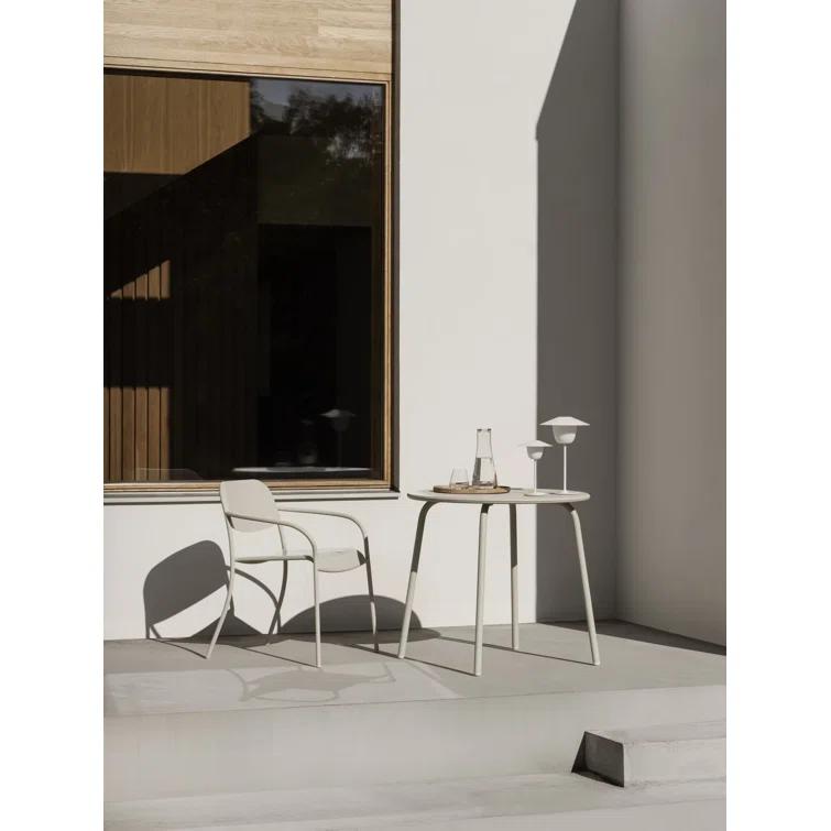 Blomus YUA Round 31.5'' Outdoor Bistro Table