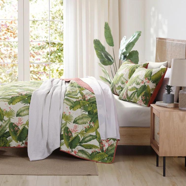 Tommy Bahama Aregada Dock Cotton Reversible Quilt Set