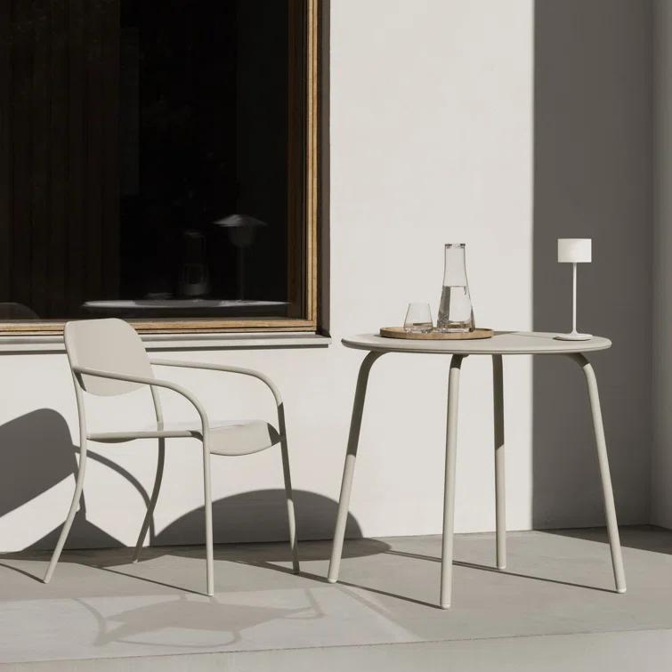Blomus YUA Round 31.5'' Outdoor Bistro Table