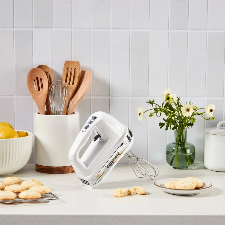 Cuisinart Power Advantage Plus 9-Speed Handheld Mixer with Storage Case