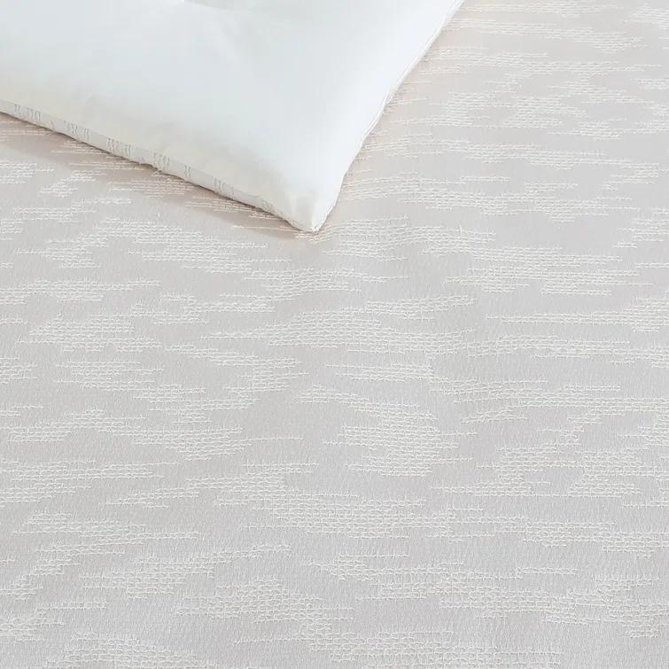 Vera Wang Vera Wang Illusion Ivory Comforter Set