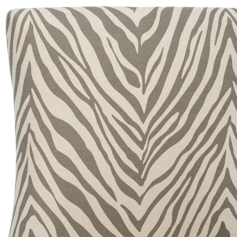 Halleigh 19.5'' H Upholstered Parsons Chair