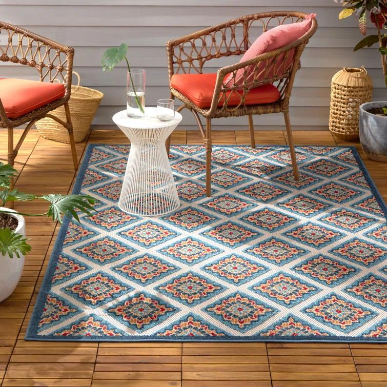TOWN & COUNTRY EVERYDAY Brooks Retro Geo Outdoor Rug Red/Multi