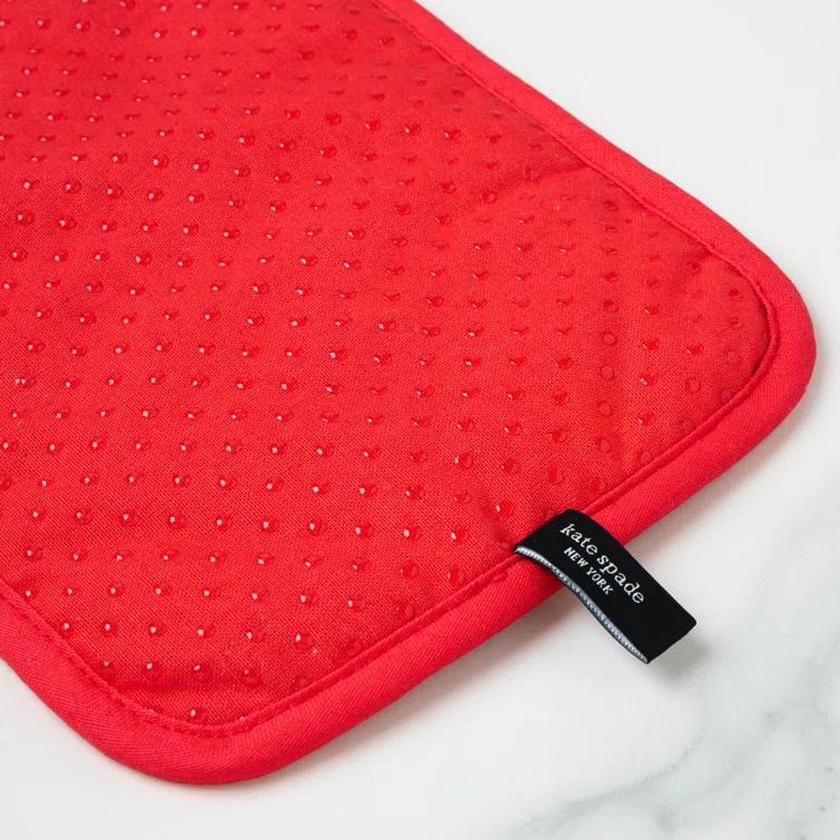 kate spade new york KATE SPADE NEW YORK Hot Hot Hot Peppers Pot Holder Set, 7"x10", Red (Set of 2)