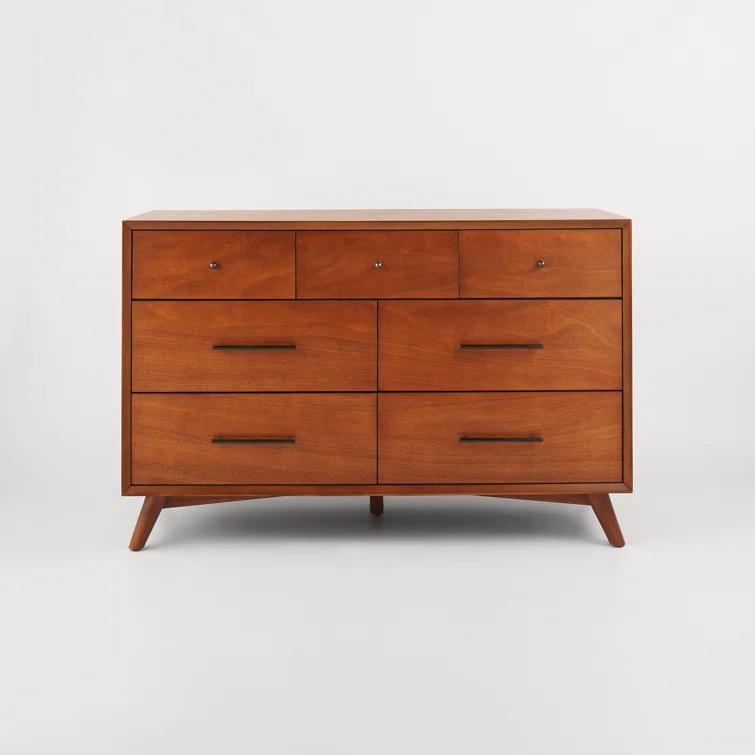 Williams 7-Drawer Dresser