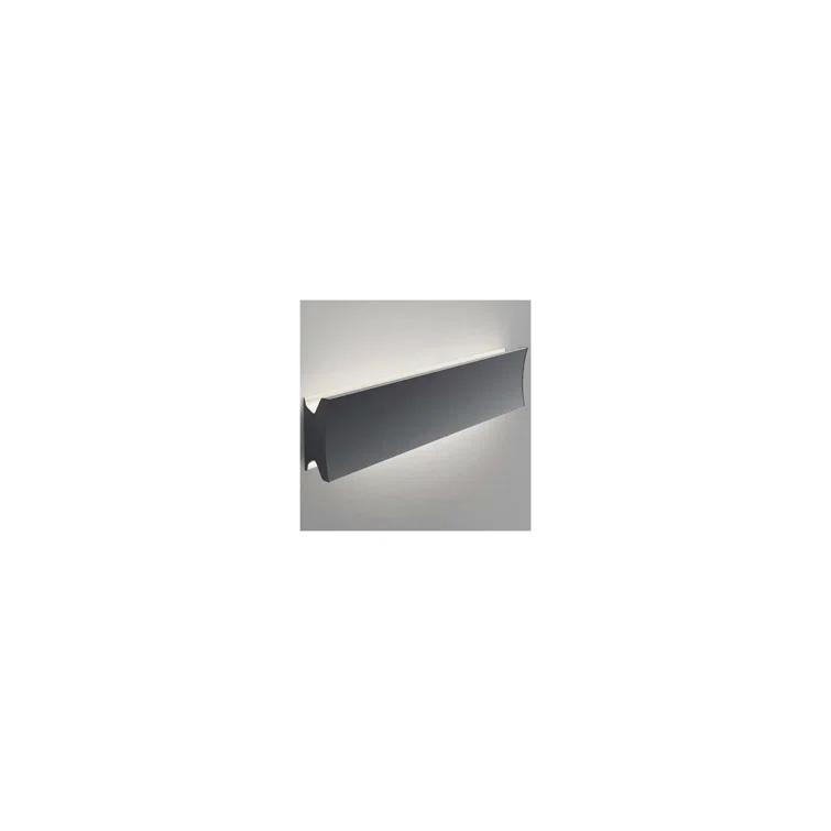 Lineacurve LED Wall/Ceiling Light