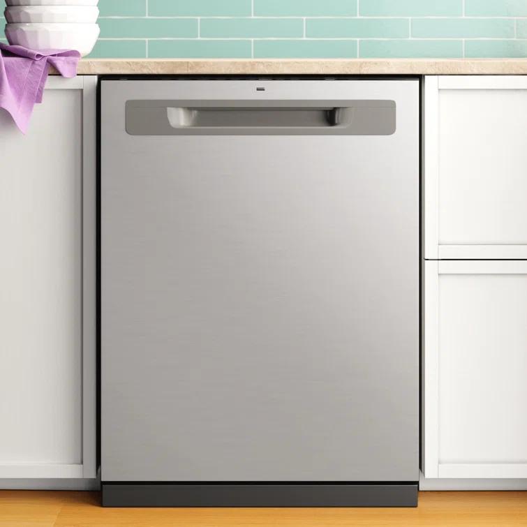 GE Appliances 24" 50 dBA Built-In Digital Control Dishwasher GDP630PYRFS