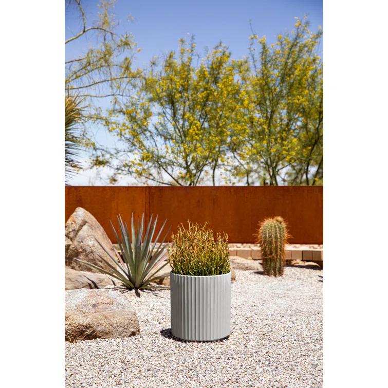 Demi Series Round Planter