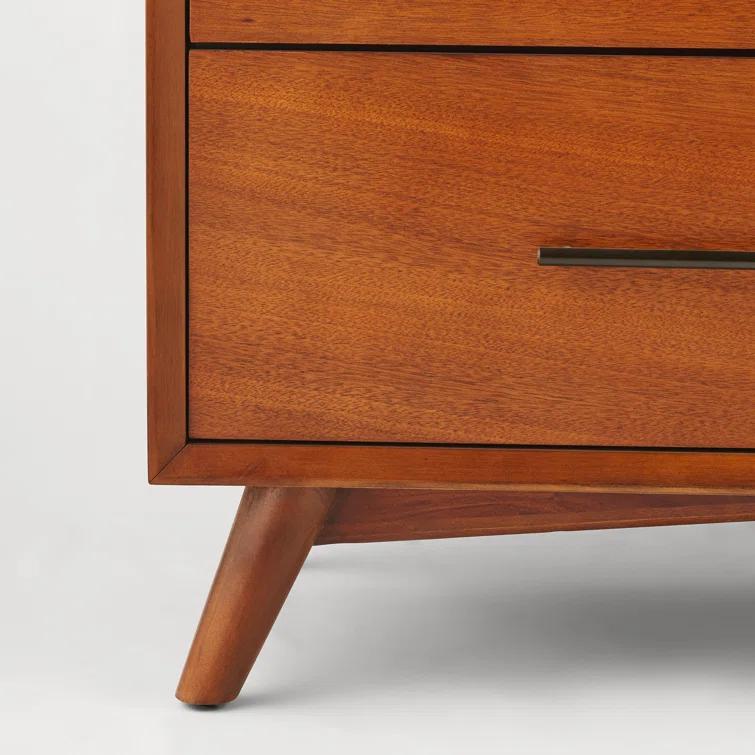Williams 7-Drawer Dresser