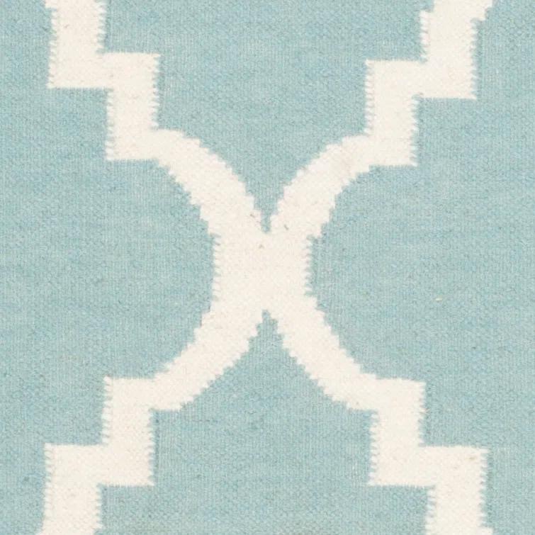 Rodgers Hand Woven Flat Weave Wool/Cotton Geometric Rug in Blue/Ivory