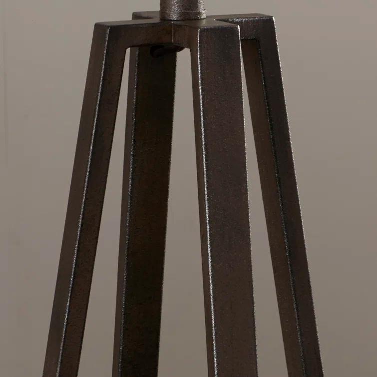 Dunaway Metal Tripod Lamp