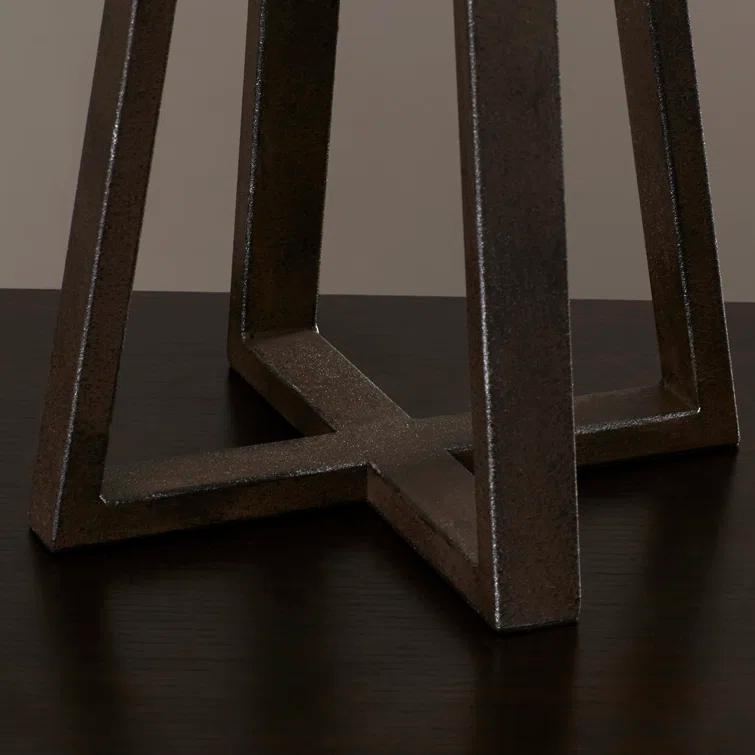 Dunaway Metal Tripod Lamp