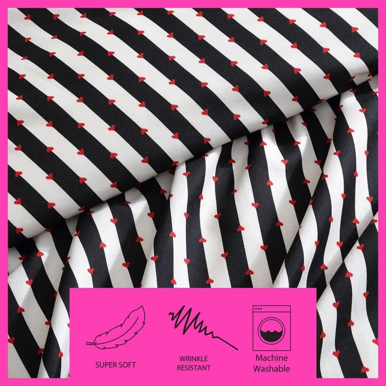 Betsey Johnson Betsey Johnson Wonderland Stripe Black Reversible Duvet Cover Set
