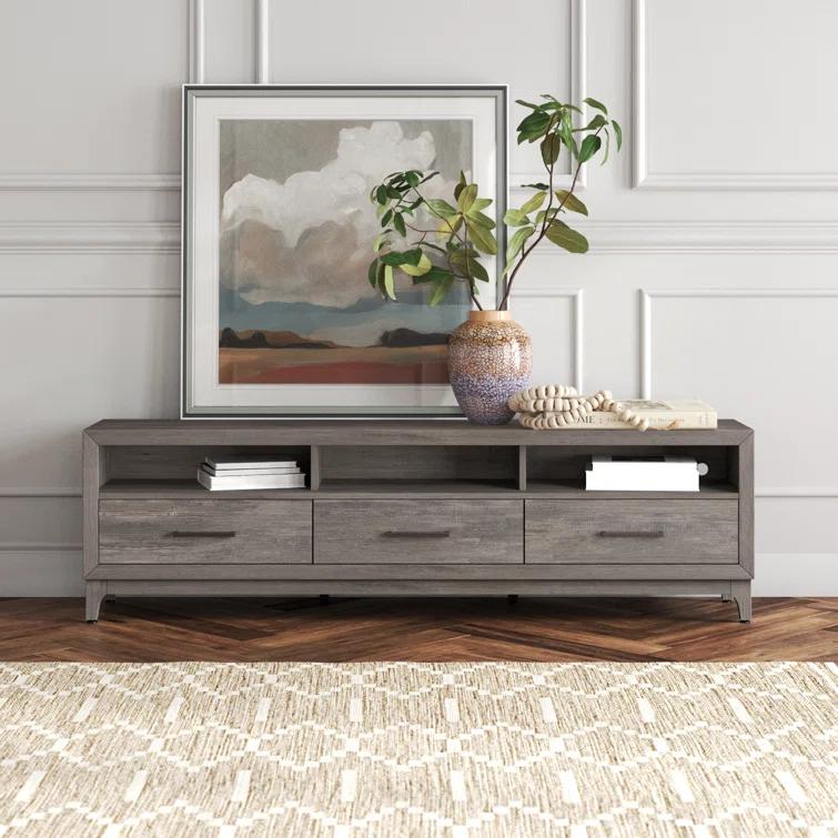Aviana Media Console