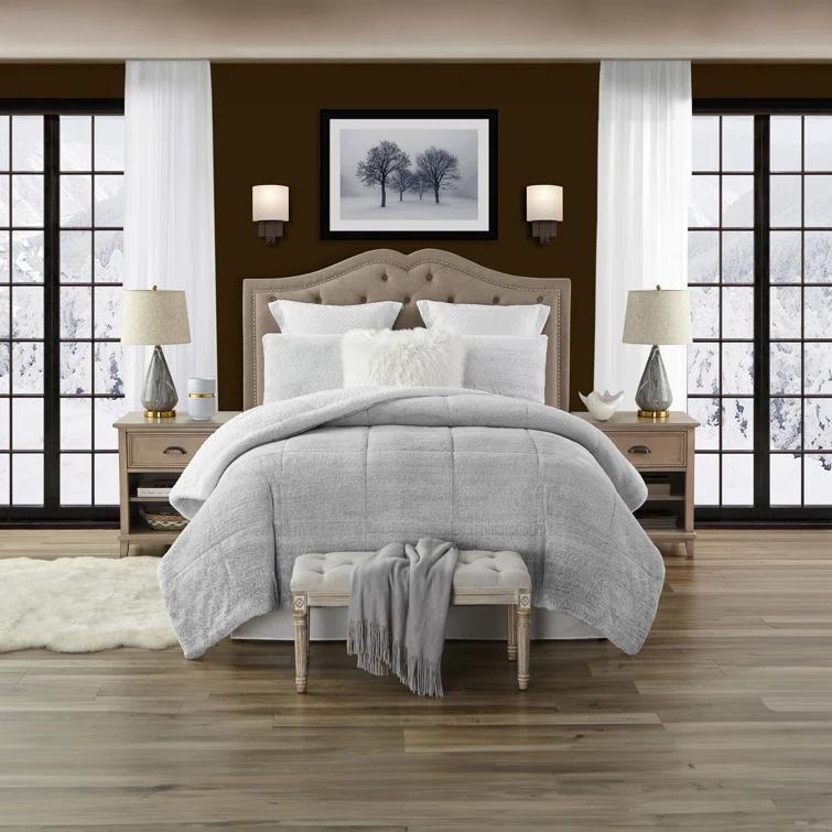 Ultra Plush Reversible Faux Fur and Sherpa 3-Piece Comforter Set
