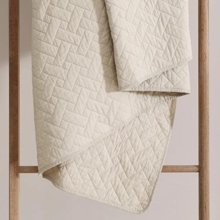 Dune Twin Cotton Reversible Quilt Set with Shams