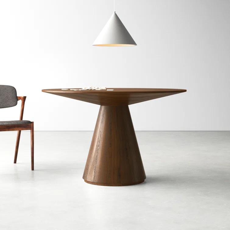 Royale Dining Table