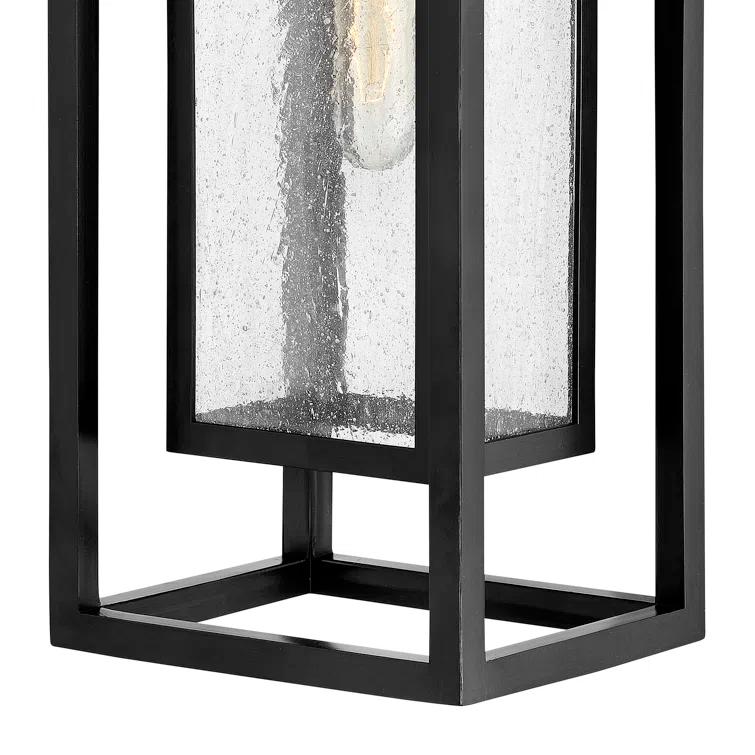 Hinkley Lighting - Republic - 1 Light Large Outdoor Wall Lantern in Transitional