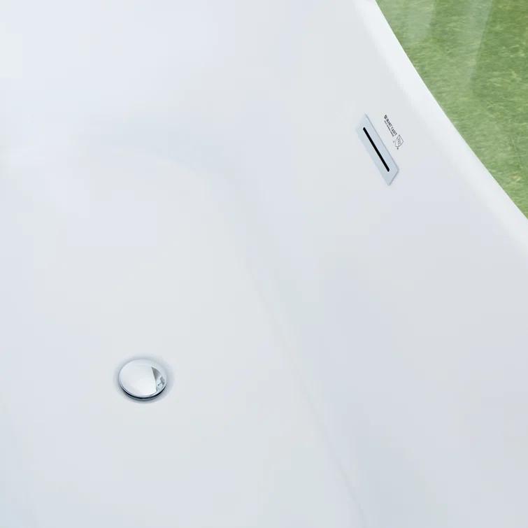 67" x 31" Freestanding Soaking Bathtub