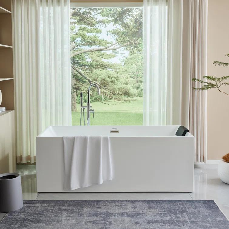 67" x 32" Freestanding Soaking Acrylic Bathtub