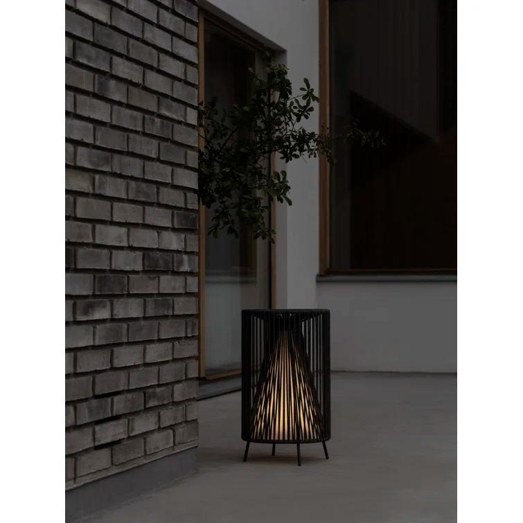 White Cordless Outdoor LED Lamp with Synthetic Rope