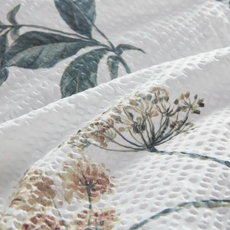 Zennia 7 Piece Seersucker Floral Comforter Set with Throw Blanket