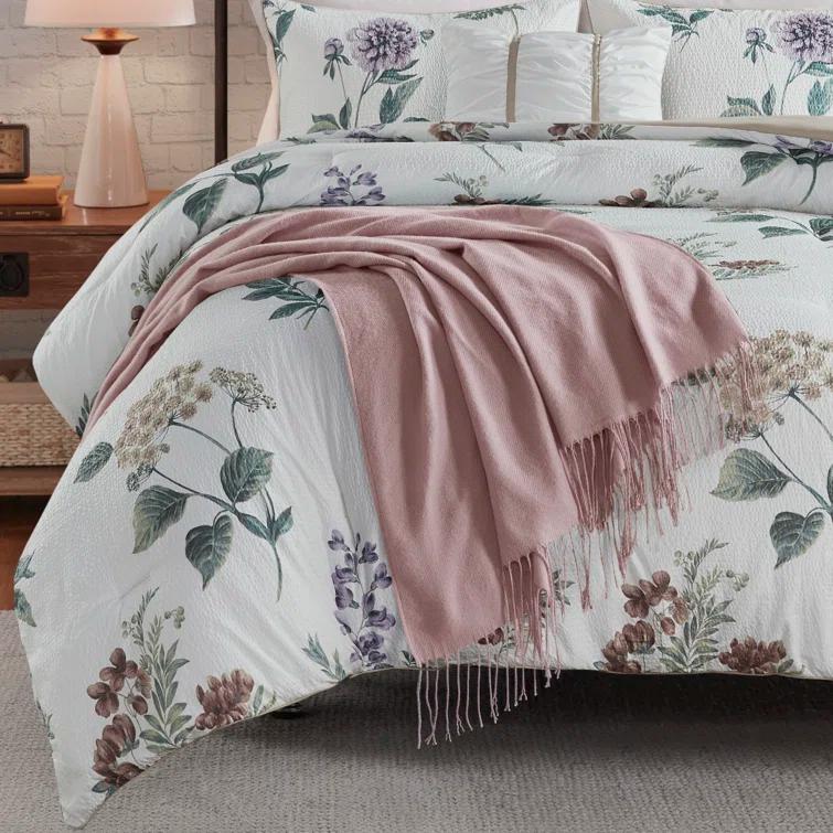 Zennia 7 Piece Seersucker Floral Comforter Set with Throw Blanket